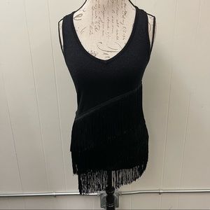 Cache metallic knit fringe top